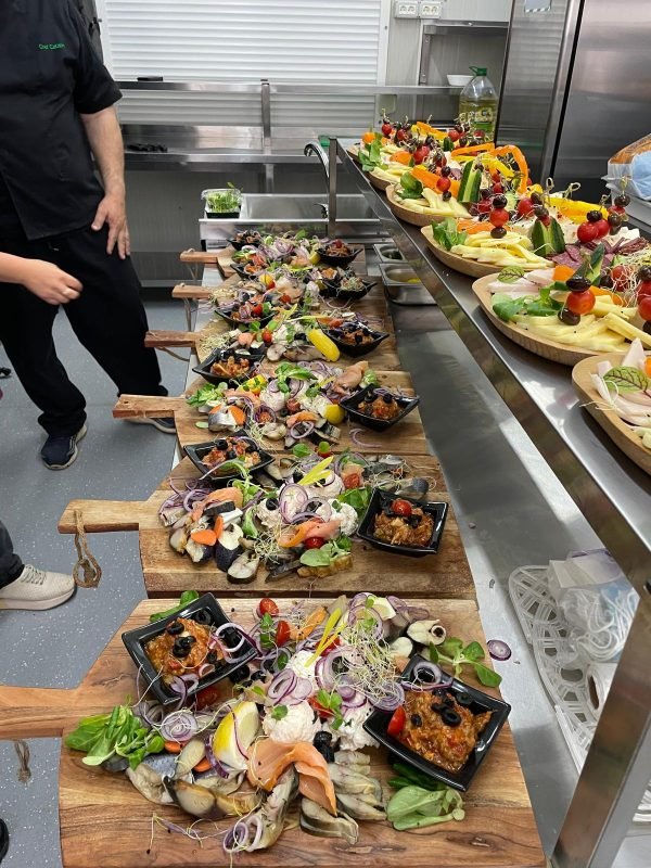 8ABFB212-3B6A-4691-BDDB-AE5E1906C064